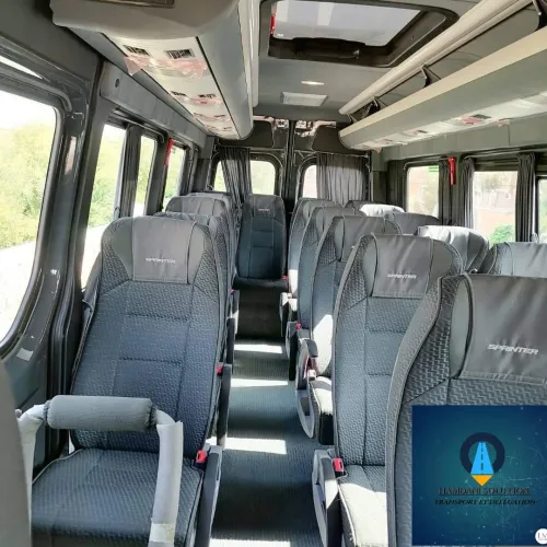 location mini van bus transport vip Délégation évènements 