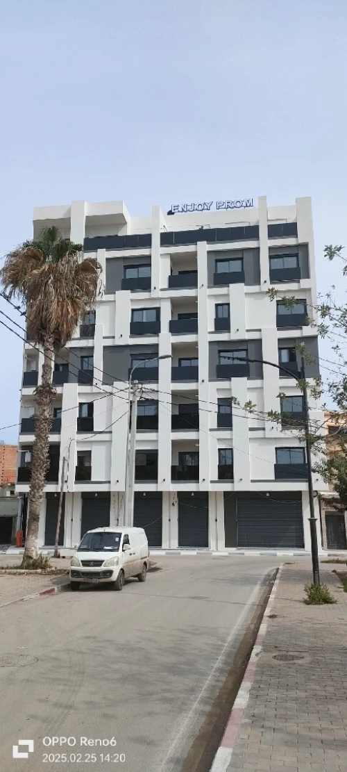 Vente Local Oran Es senia