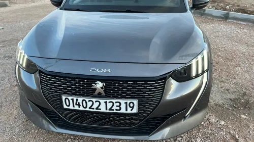 Peugeot 208 2023 GT
