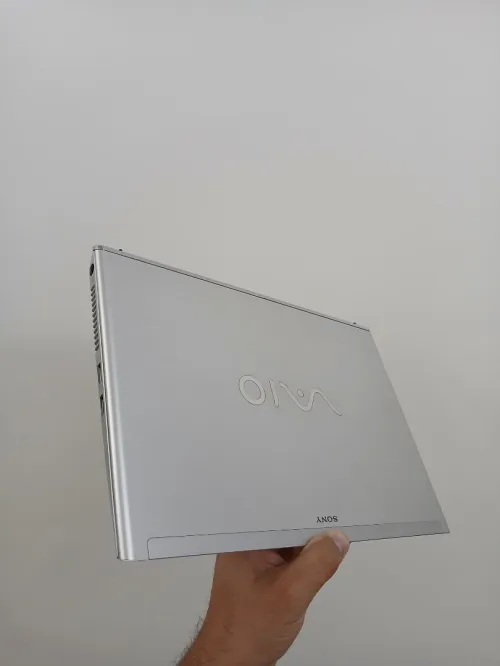 Sony Ecran Tactile i5 3337U RAM 8GB