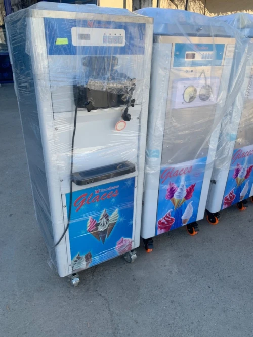 Machine à glace Comaf Shark exellence