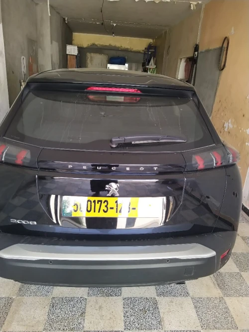 Peugeot 2008 2023 
