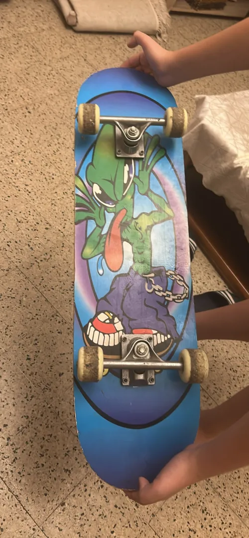 skateboard - لوحة التزلج