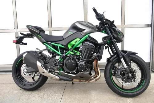 Kawasaki Z900 125cv 2026