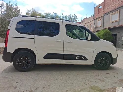 Citroen Berlingo 2021 Feel Pack
