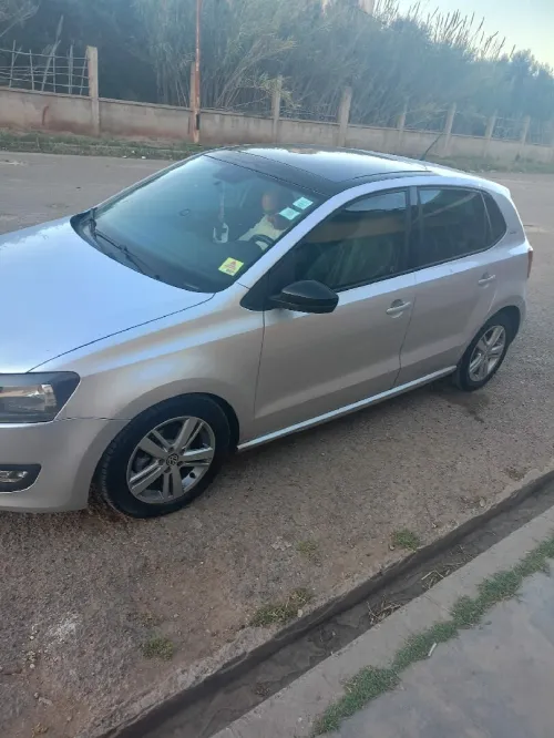 Volkswagen Polo 2013 Black et Silver