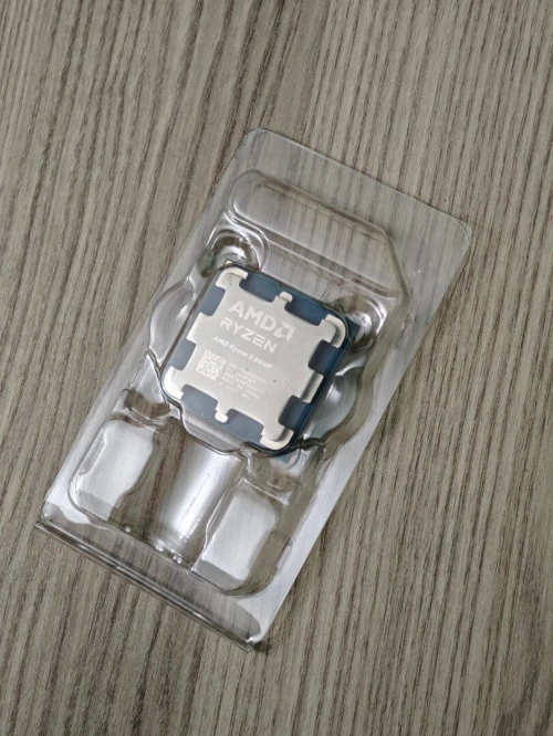 Ryzen 8400g TRI