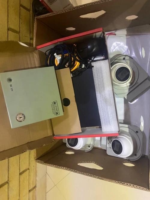 Montage caméra de surveillance 