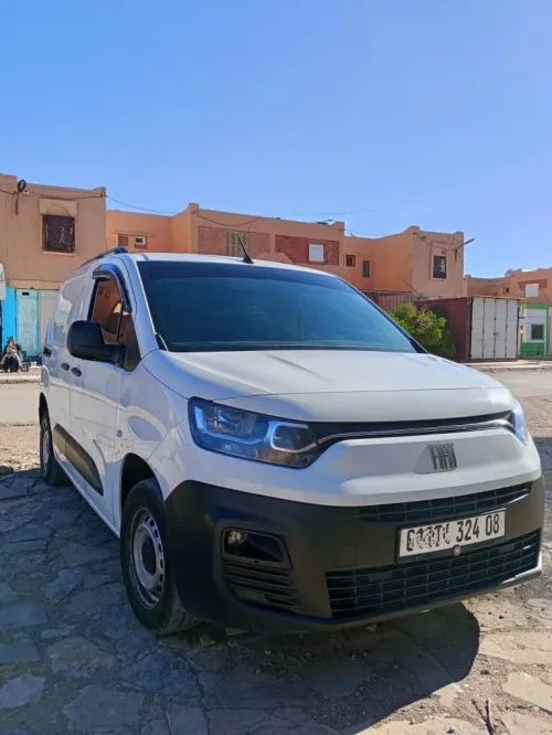 Fiat Doblo 2024 2 Places
