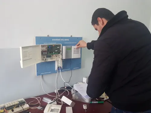 تركيب كامرات المراقبة واجهزة الانذار
