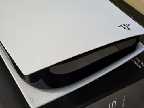 Playstation 5 Digital Edition CFI-1200B + Compte FC 26