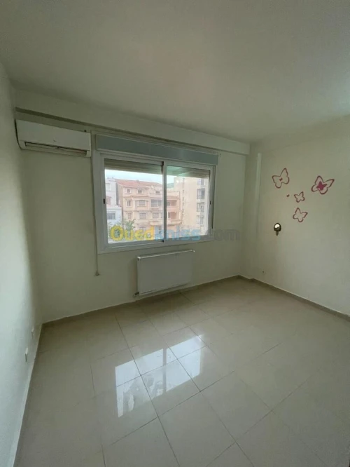 Location Appartement F3 Alger El achour
