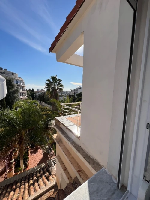Location Appartement Niveau de villa F3 Alger Hydra
