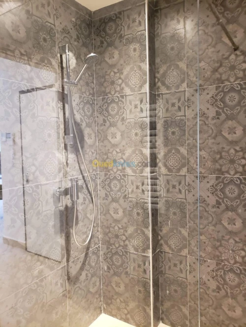 Location Appartement F4 Alger Hydra