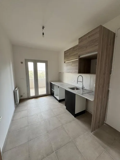 Location Appartement F4 Alger Dely brahim