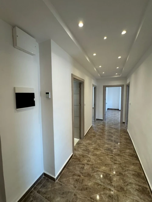 Location Appartement F4 Alger Hydra