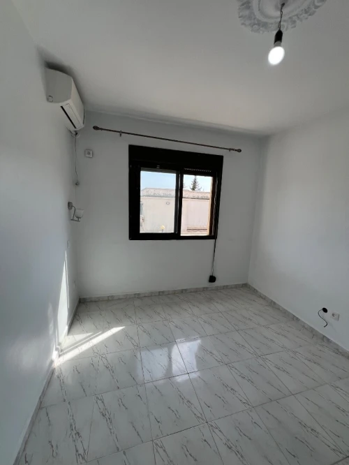 Location Appartement Niveau de villa F5 Alger Ben aknoun