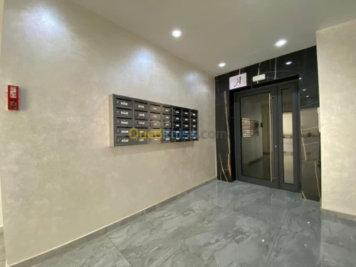 Location Appartement F3 Alger Hydra