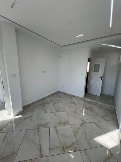 Location Appartement Niveau de villa F3 Alger Hydra
