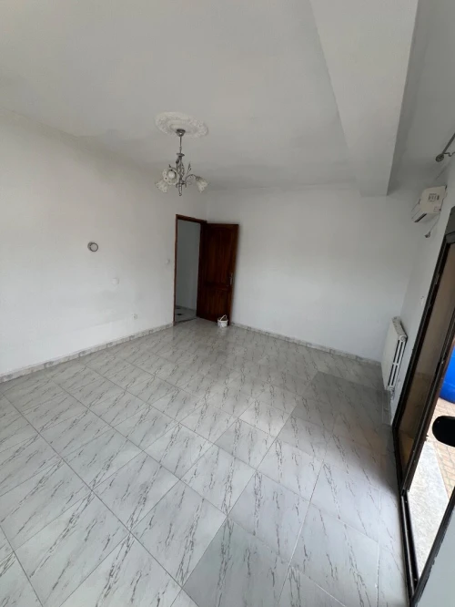 Location Appartement Niveau de villa F5 Alger Ben aknoun