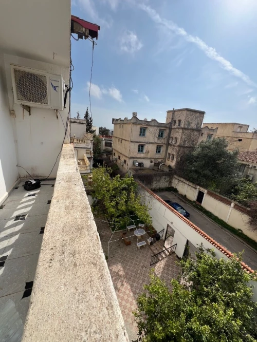 Location Appartement Niveau de villa F5 Alger Ben aknoun