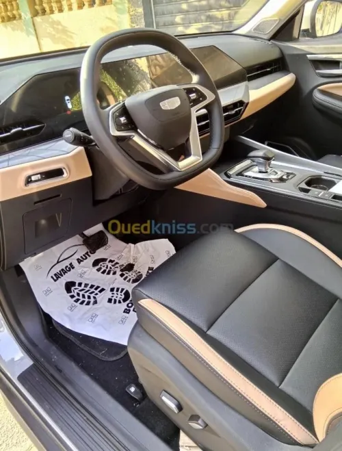 Geely X6 PRO 2025 