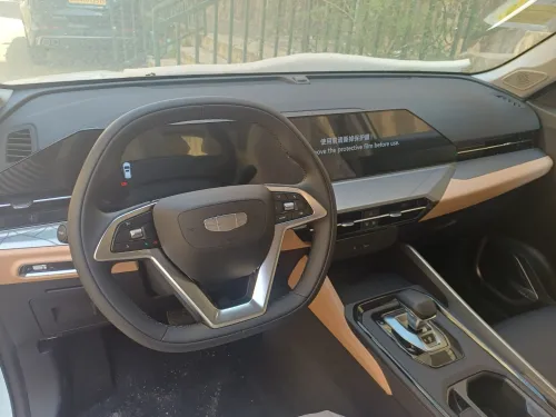 Geely X6 Pro  2025 Luxury 