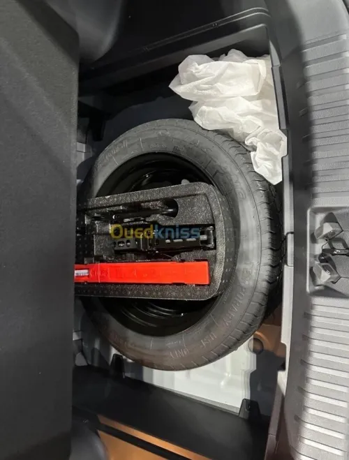 Geely X6 PRO 2025 