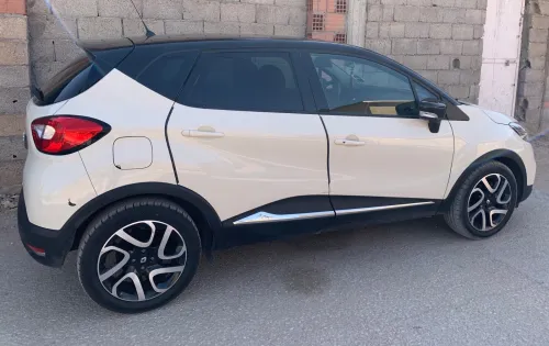 Renault Captur 2016 Mountain