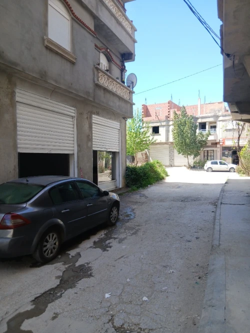 Location Local Jijel Taher