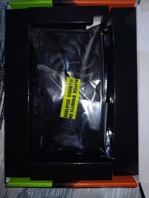 RTX 5050 8GB