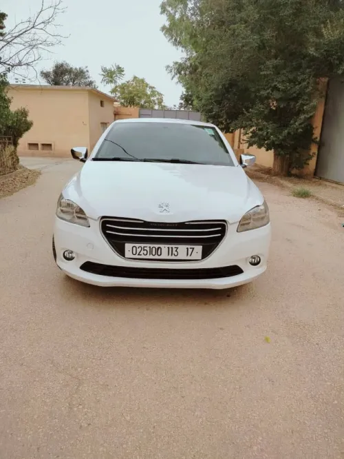 Peugeot 301 2013 Allure