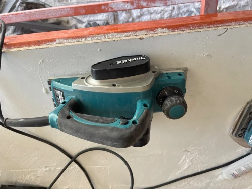 rabot makita KP0800 620w kaba