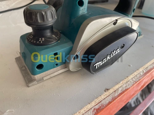 rabot makita KP0800 620w kaba