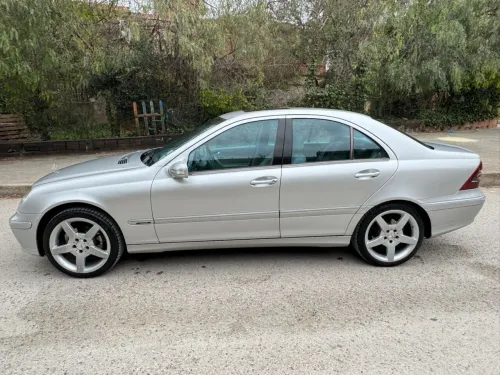 Mercedes Classe C 2005 Avant-garde