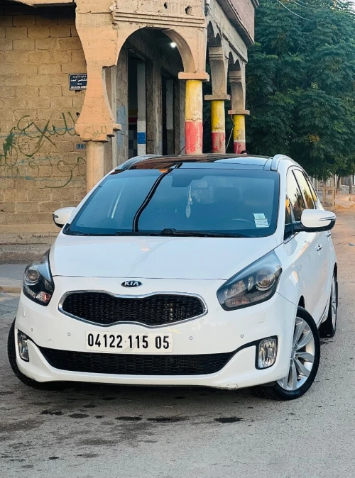 Kia Carens 2015 Luxe