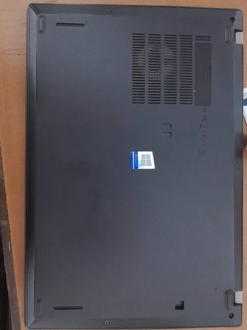 Lenovo ThinkPad X280 ( Etudiant besoin d'argent )