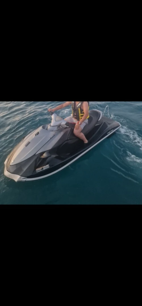 Jet sky