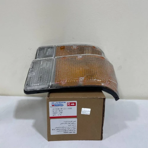Lunette de phare RH LH Delta W196R / W196L