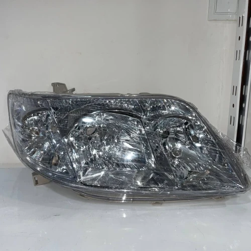 Phare Gauche Droit Toyota Corolla 2C 2005-2007 81170-02180 / 81130-02170