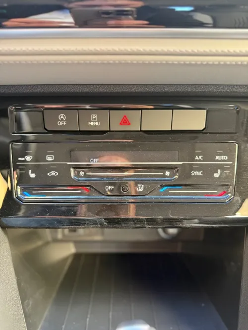 Volkswagen Jetta 2025 Fulle option