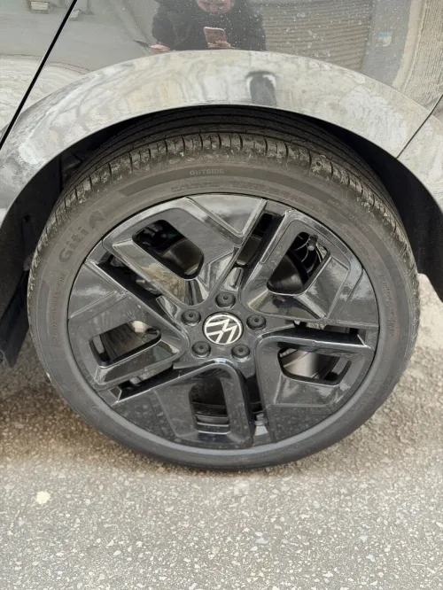 Volkswagen Golf 8 2025 R-Line