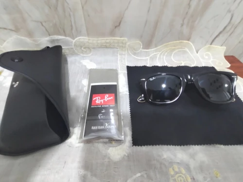 Ray-Ban RB