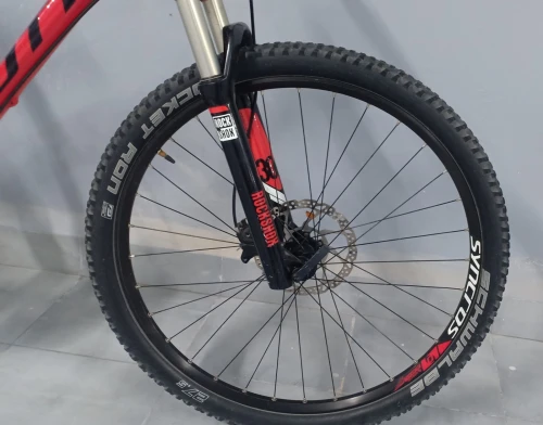 Velo VTT Scott full carbon
