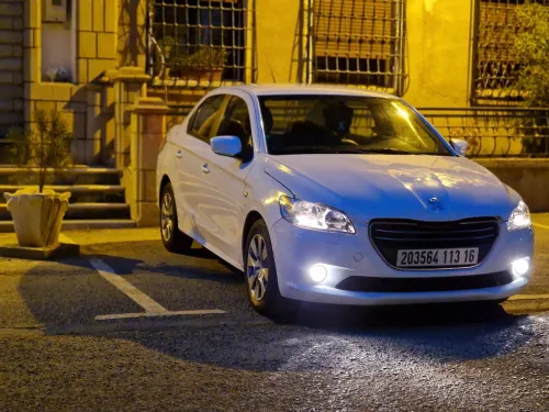 Peugeot 301 2013 Active