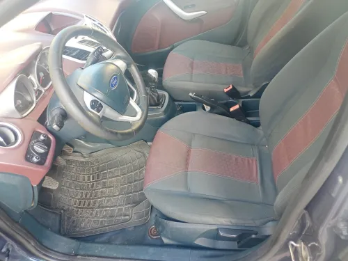 Ford Fiesta 2012 Titanium Sport pack