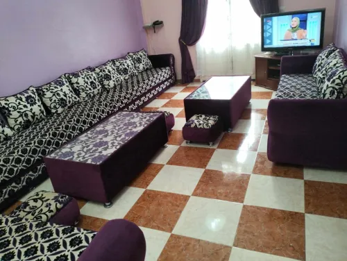 Salon style marocain 4 pièces + 2 tables basses