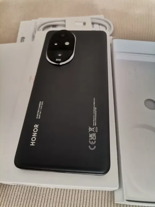 Honor 200 pro Globale version 105000