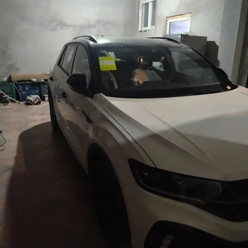 Volkswagen T-Roc 2025 300TSI