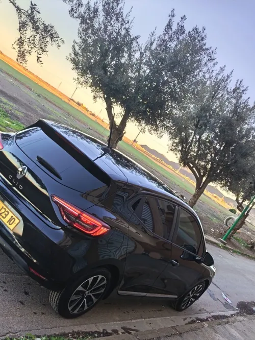 Renault Clio 5  2023 Evolution